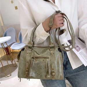 Made in Italy Classic Olive Green Women's Satchel Bag - Stylish Everyday Carry